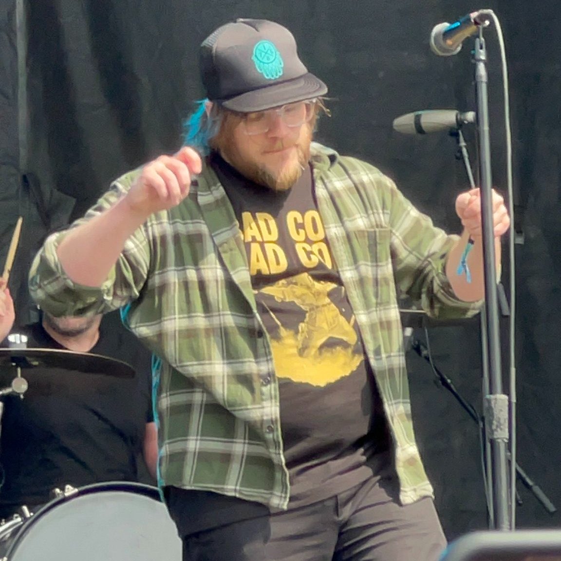 my life ends when he cuts his hair or shaves his beard