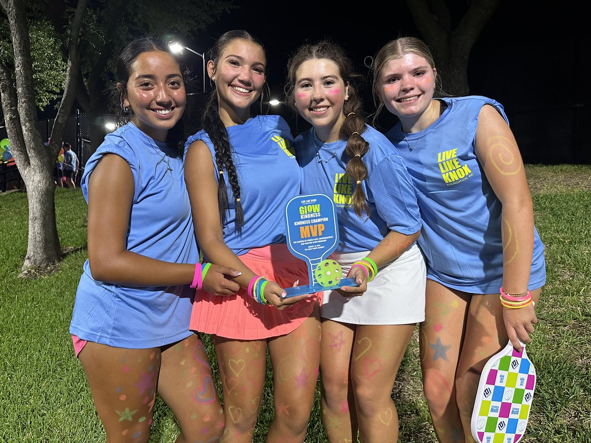 addyson_daley's tweet photo. So thankful for my @SolarSoccerClub teammates who helped us support the #LiveLikeKnoxFoundation last night at the Glow With Kindness #pickleball event! Love these girls so much!!https://t.co/GYXozsjLlU 

@ImYouthSoccer @TopPreps @ECNLgirls #LLKF #Kindness #BeKind #KindIsCool https://t.co/1ORYmAV4Cc