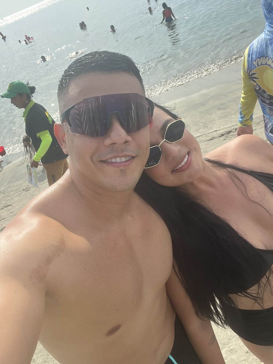 ChristianLasso8's tweet photo. Playa rodadero 🌊☀️🏖️ https://t.co/QM76md0giS