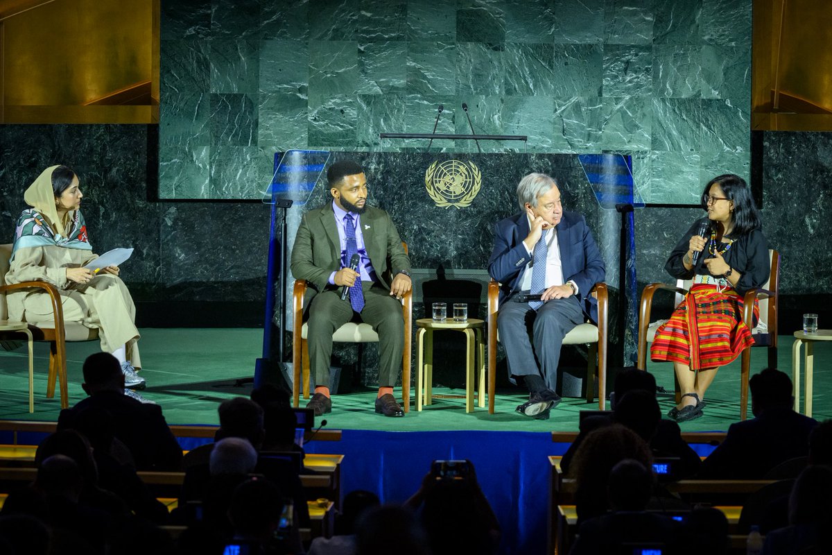 António Guterres tweet media