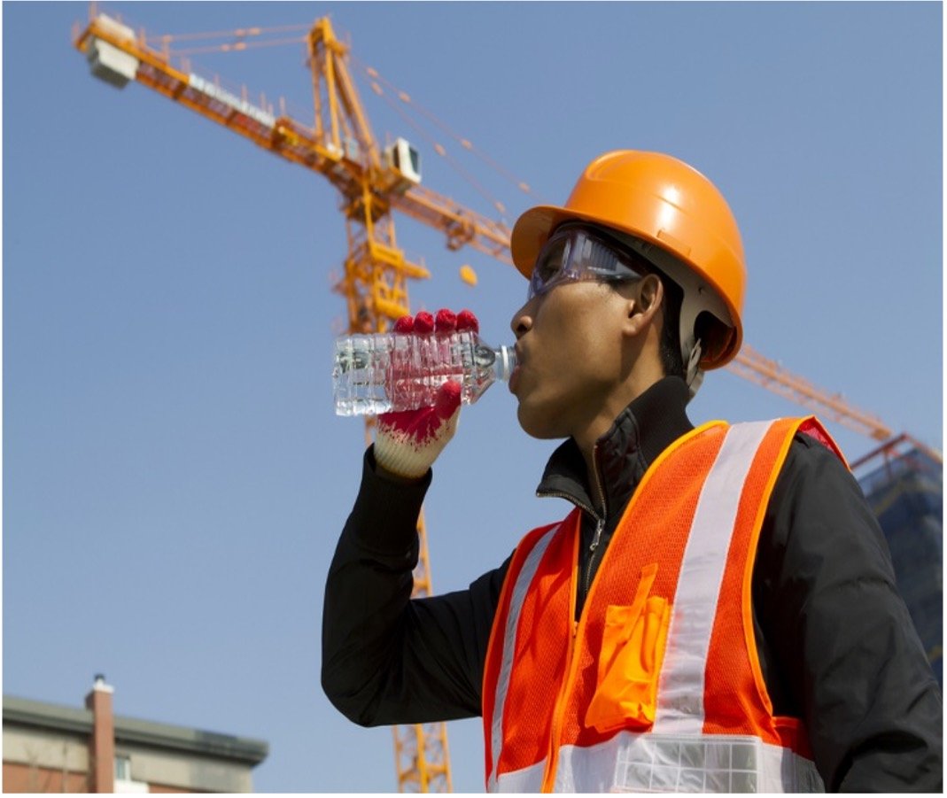 🏗️ Register for free, online Heat Stress Training Programs in English and Spanish this week sponsored by Arizona State University through the OSHA Susan Harwood Grant. ow.ly/NSbA50WE9Nt 🚧 #OSHA #construction #heat #safety #training #ASUEngineering #ASUResearch