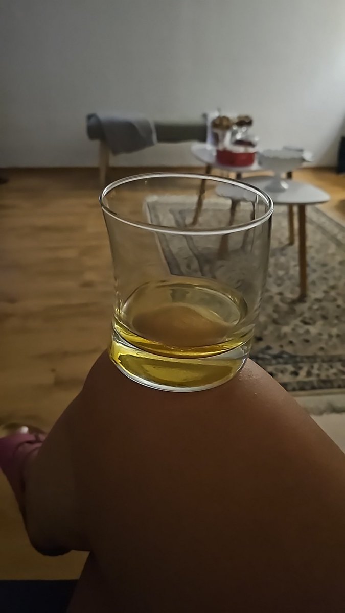 tootfaranghi's tweet photo. سلامتی مزه
کص خار غزه

🥃 https://t.co/XU6O4G5h4B