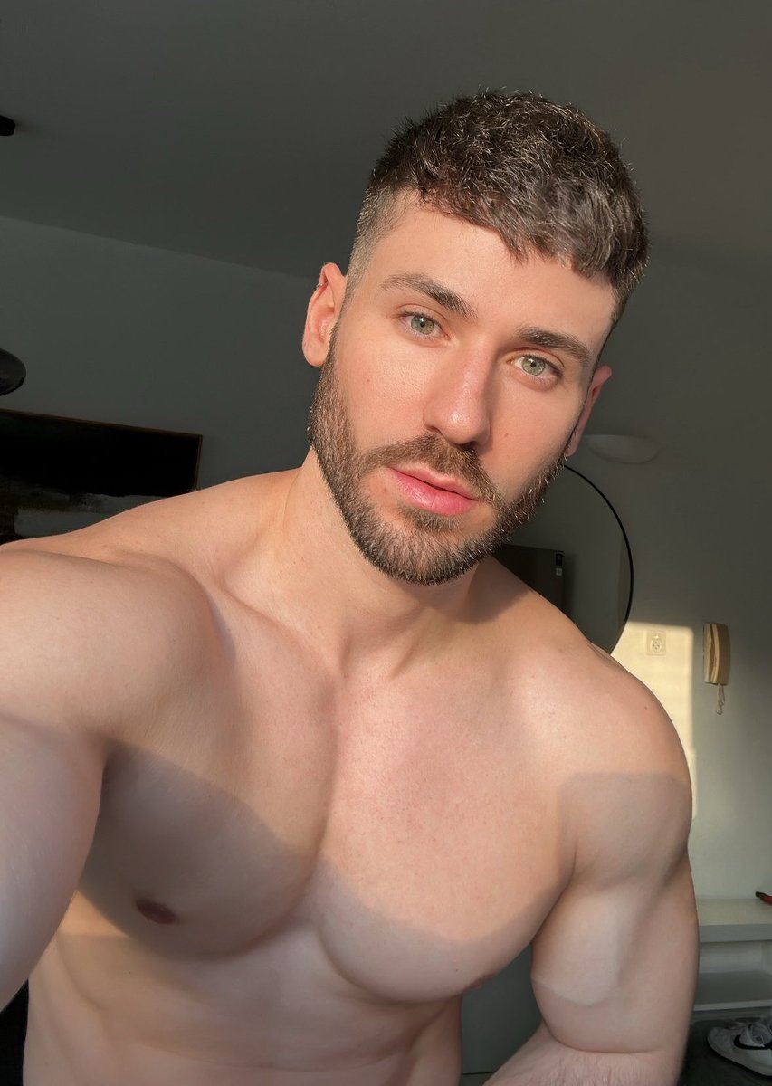 Tons of new content every week, always something fresh.
My Patreon is LIVE - patreon.com/yoaveven