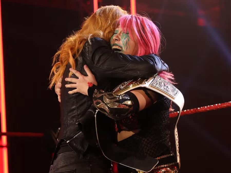 itsk3nsolo's tweet photo. @thwrestleprinxe @WWE We’ve seen this before 😭 https://t.co/rgl5L4wxTM