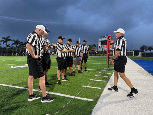 GnoaOfficials's tweet photo. GNOA football officials getting some work in. Larry sharing some knowledge. https://t.co/JuXz0uUXwO