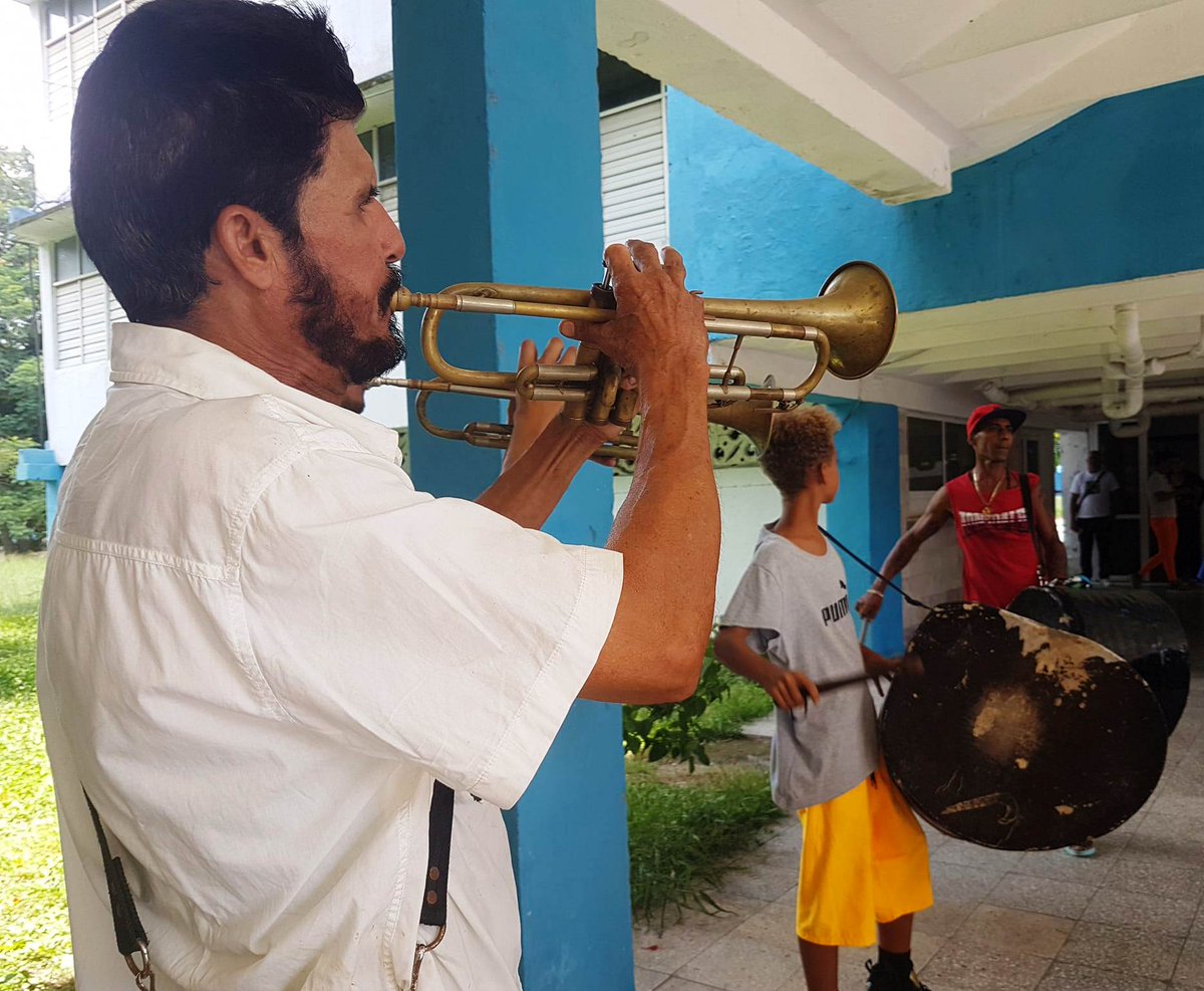 Miozotis F. Pinares (@miopinares) on Twitter photo Campamento verano #SiempreJoven <a href="/UCM_Cmw/">Universidad de Ciencias Médicas de Camagüey</a> 100 jóvenes estudiantes y trabajadores destacados 13 municipios comparten jornadas dedicadas #FidelPorSiempre inician Ruta Histórica #FidelEnCamagüey en centros laborales visitados Comandante en Jefe #Camagüey <a href="/UJCCamagueyana/">Juventud camagüeyana</a> <a href="/YaimyrB/">Yaimyr Victoria Basulto</a> Campamento verano #SiempreJoven <a href="/UCM_Cmw/">Universidad de Ciencias Médicas de Camagüey</a> 100 jóvenes estudiantes y trabajadores destacados 13 municipios comparten jornadas dedicadas #FidelPorSiempre inician Ruta Histórica #FidelEnCamagüey en centros laborales visitados Comandante en Jefe #Camagüey <a href="/UJCCamagueyana/">Juventud camagüeyana</a> <a href="/YaimyrB/">Yaimyr Victoria Basulto</a>