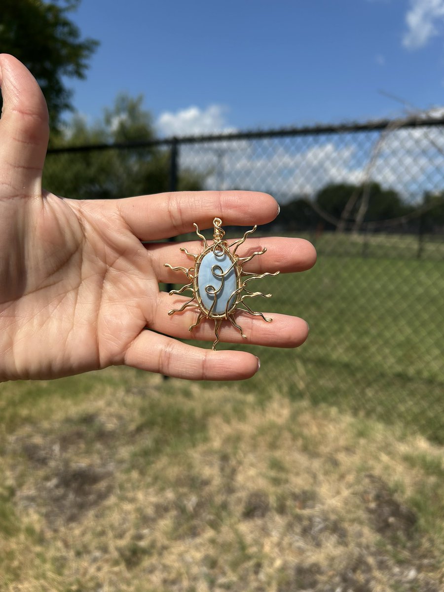 Floweraura🌿🌞 tweet media