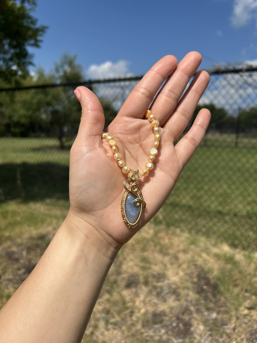 Floweraura🌿🌞 tweet media