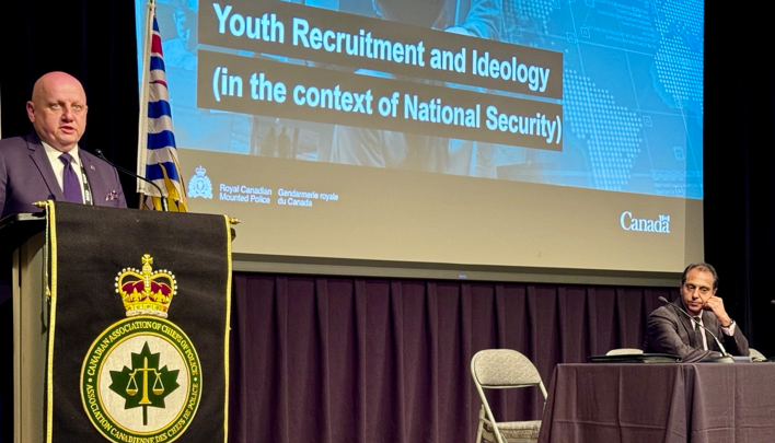 CACP_ACCP's tweet photo. Insp Sebastian Drugea @rcmpgrcpolice & @HarasRafiq of #SecureCanada session on Youth Recruitment into Global Crime Networks discussed "Ideology shopping" " keyboard cowboys" "clarifying the significance of terminology" #cacp2025 https://t.co/gCHMFrQn28