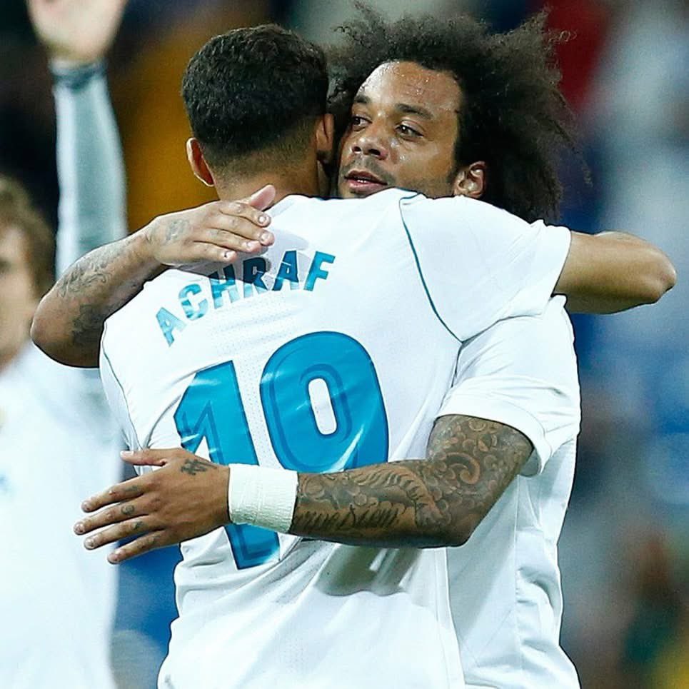 🗣️ Marcelo 🇧🇷 :

«Je pense qu’Achraf Hakimi est l’un des grands favoris au Ballon d’Or.»

#HakimiBallondOr 🌕🇲🇦