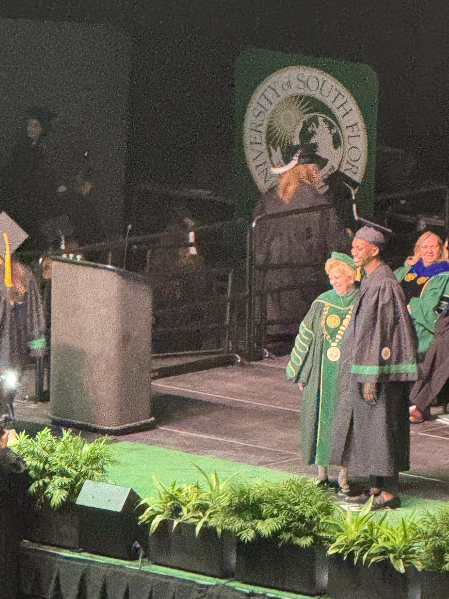 biglowdm's tweet photo. I want to wish my son @GottiBiglow a big congratulations for graduating from the University of South Florida this past weekend. I’m so proud of you son. You make my second college graduate and hopefully my first lawyer. Keep pressing towards all of your dreams. Love Ya Dad https://t.co/mjho01d2hI
