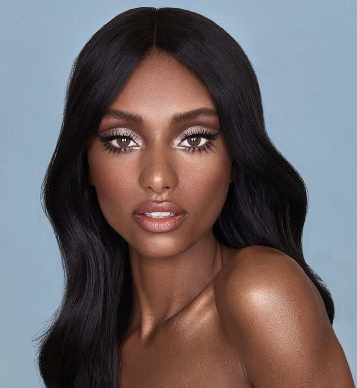 This makeup look on Sydney J Harper