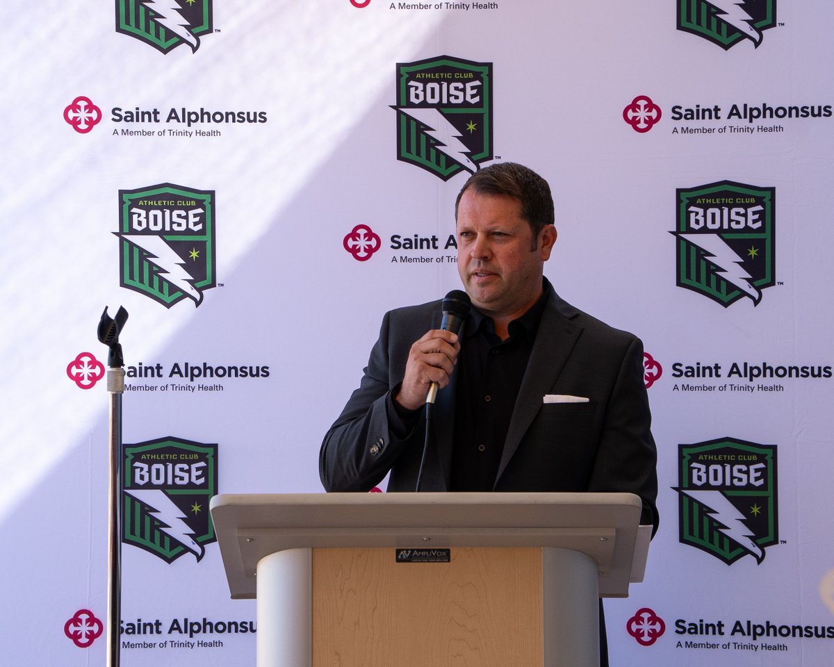 Leaders coming together for Boise! 👏 

Saint Alphonsus Health System President &amp; CEO David McFadyen and Athletic Club Boise CEO &amp; Co-Founder Brad Stith have joined forces in a multi-year partnership. Saint Alphonsus will provide top-tier Sports Medicine services for our players