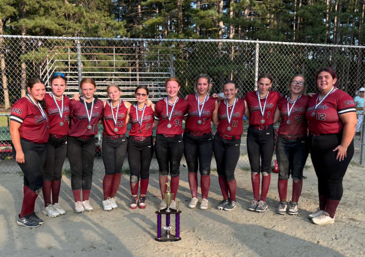 Congratulations 14u Dodgers for finishing as runners up in the <a href="/USASoftball/">USA Softball</a> Jr Swamp Bats Final Showdown in Keene, NH! #YesMaam

The girls went into bracket play as the #8 of 9 seed &amp; won 3 games in a row (including a win over the #1 seed!) Sunday to make it to the 🏆!