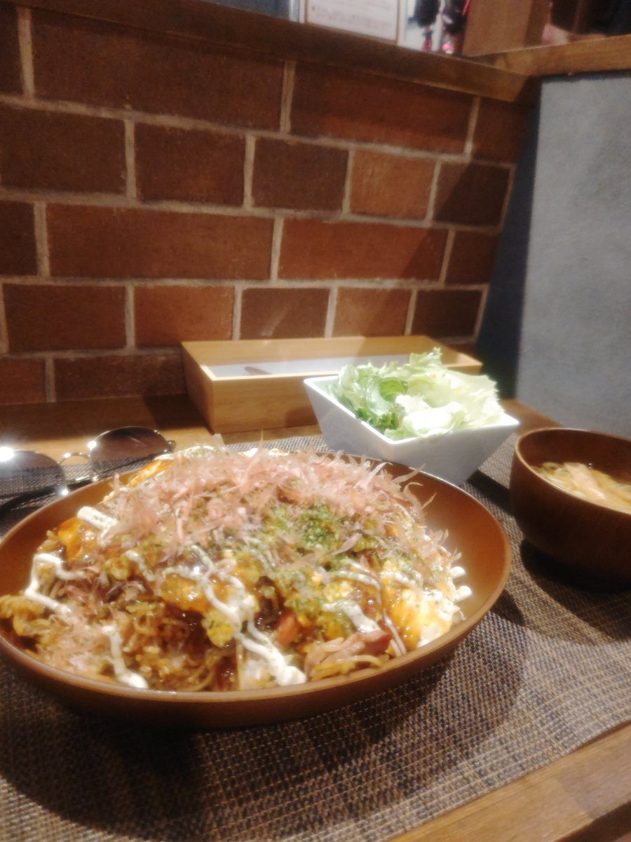 rock_iwata's tweet photo. やっとみぃちゃんに会えたー😂
Happyすぎた😭
明日も(今日)会えるの幸せすぎる😂
アクパネとツーショ自撮りもみぃちゃん1番乗り😉👍‼️
ツーショ本当に宝物😂リクエスト応えてくれてありがとー😭
アクパネも届くの楽しみぃ~😳💓
今日も本当に楽しかった😆🫶🩷
＋ALT
#りんくる夏休み2025 https://t.co/3RkfTPsSPI
