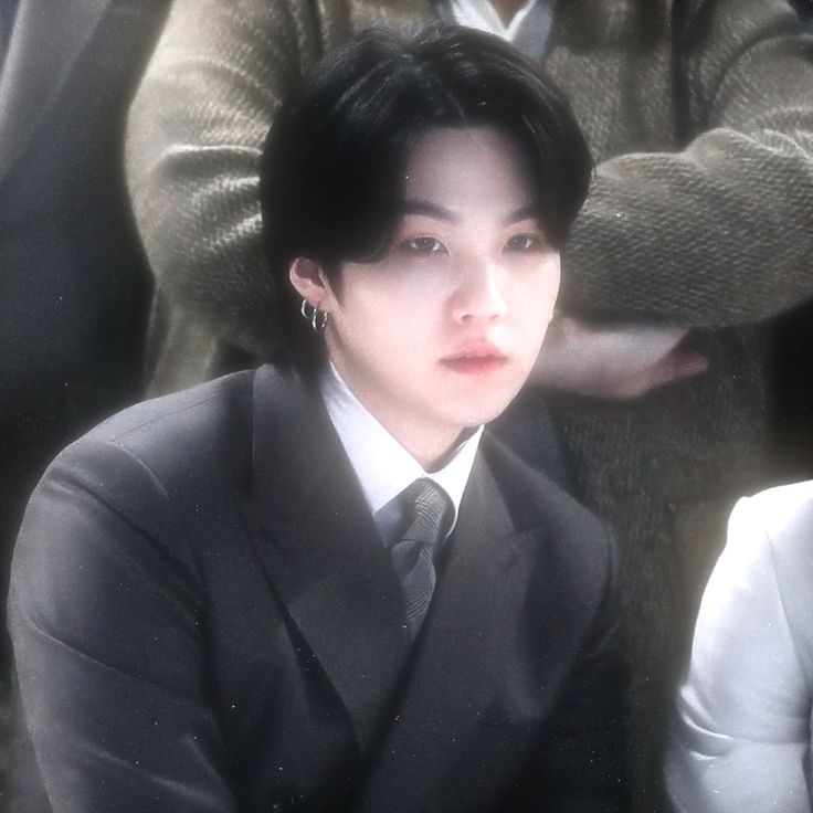 AGUST D BASE (@agustdpopbase2) on Twitter photo #AgustD's "Haegeum" reached 715,581 (β74,731)
π΄open.spotify.com/playlist/6RnEbβ¦
We need you to pay attention to Haegeum, if we want to give the plaque to Yoongi we should do 1m daily.
Rt and Reply 
PANIC STREAM HAEGEUM
#HaegeumTo700M
#SUGA #AgustD #BTSSUGA #μκ° #AgustD's "Haegeum" reached 715,581 (β74,731)
π΄open.spotify.com/playlist/6RnEbβ¦
We need you to pay attention to Haegeum, if we want to give the plaque to Yoongi we should do 1m daily.
Rt and Reply 
PANIC STREAM HAEGEUM
#HaegeumTo700M
#SUGA #AgustD #BTSSUGA #μκ°