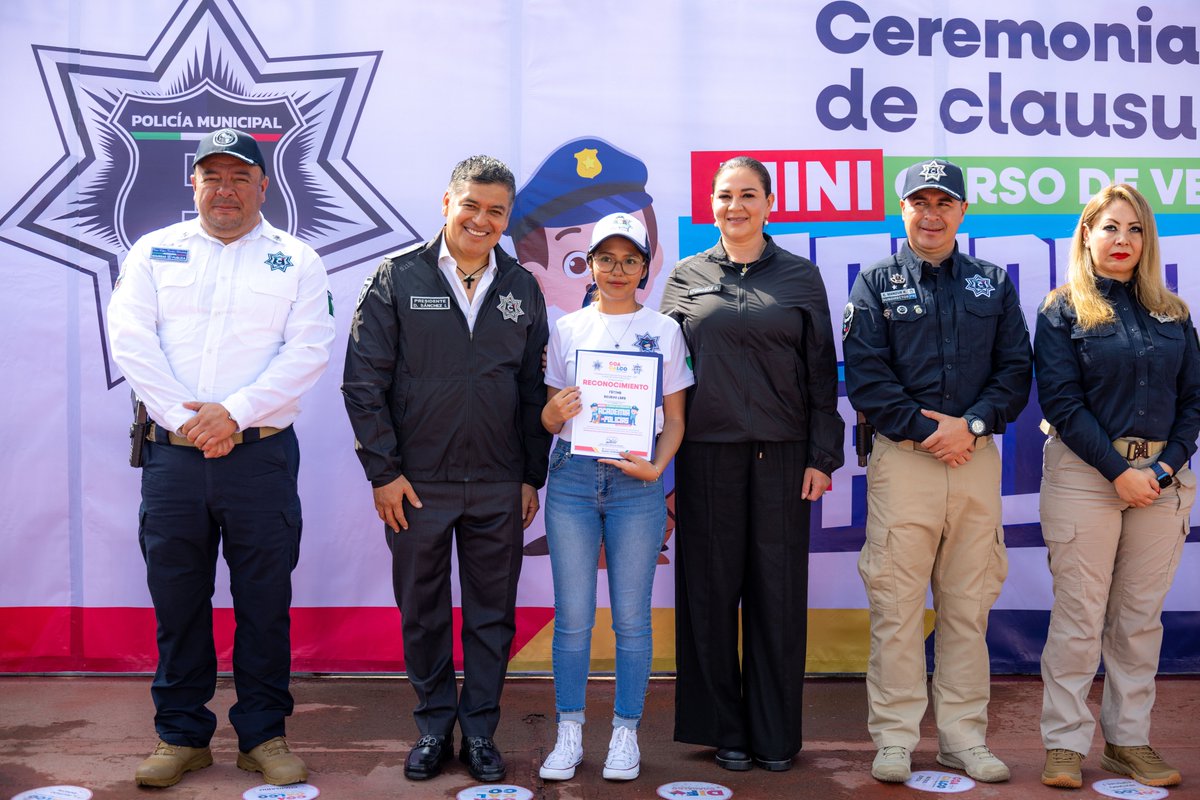 davidsanchezi's tweet photo. Con mucha alegría despedimos a nuestras y nuestros pequeños de la Mini Academia de Policías 2025. Verlos crecer, aprender y divertirse mientras incorporan valores como respeto y disciplina nos llena de orgullo. ¡Gracias a todas las familias que confiaron en nosotros! https://t.co/hswyK8xiSB
