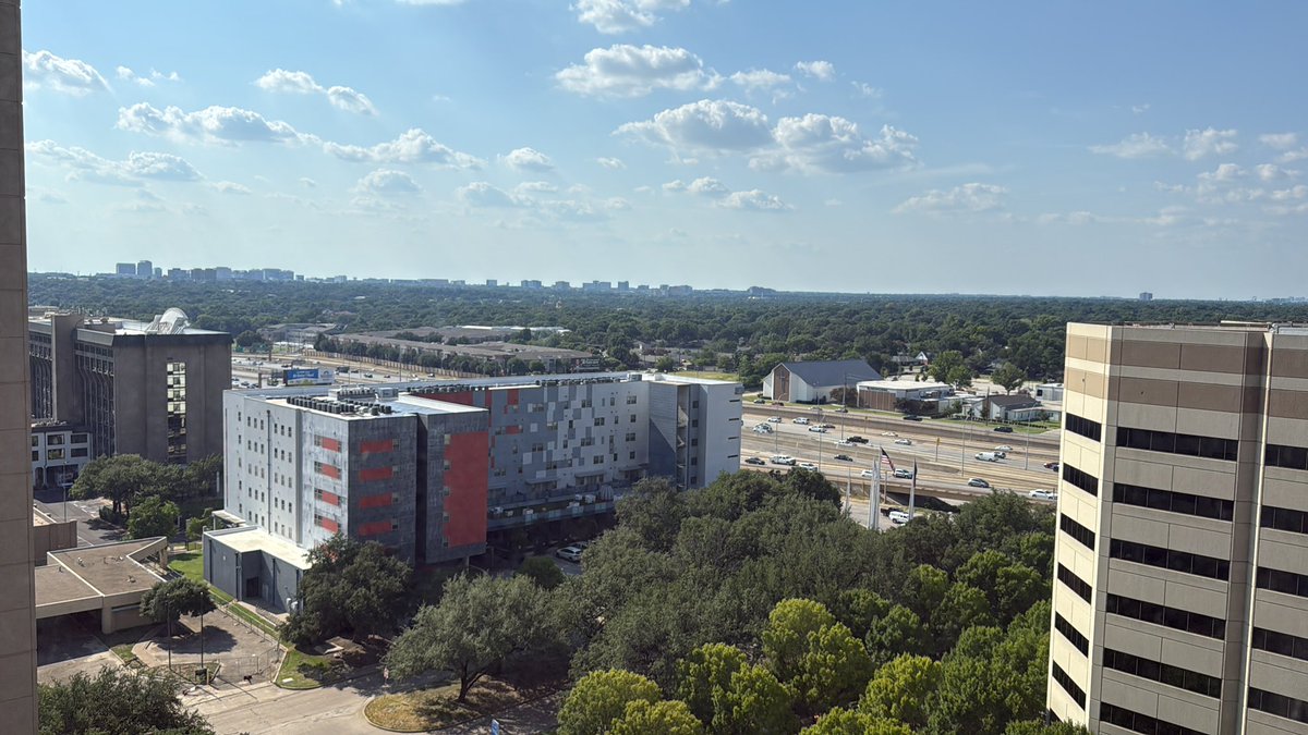 🎶 Goin’s through the Big D and DO mean Dallas 🎶

That song has been stuck in my head all weekend!🤪