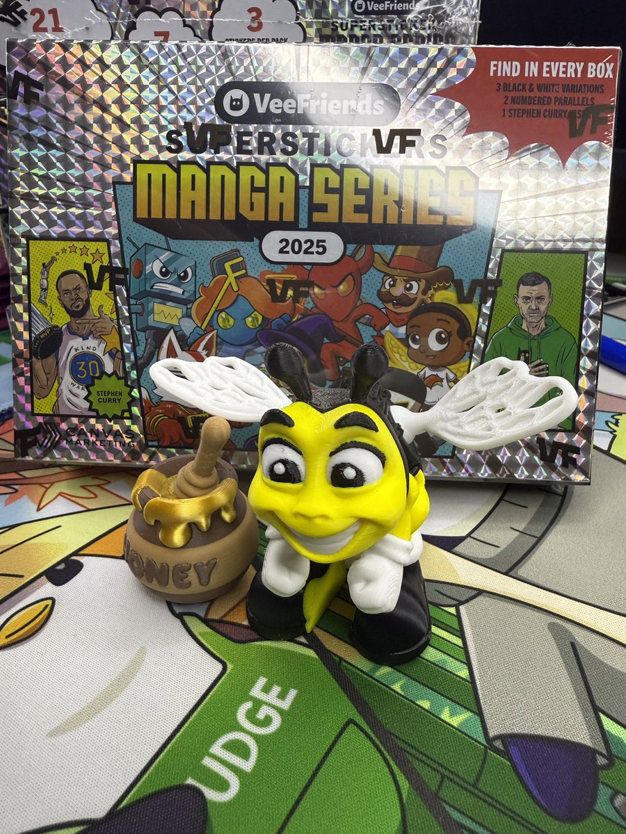 Finally got some <a href="/veefriends/">VeeFriends</a> Manga! See ya tonight on WhatNot- let’s run it! Buzz buzz