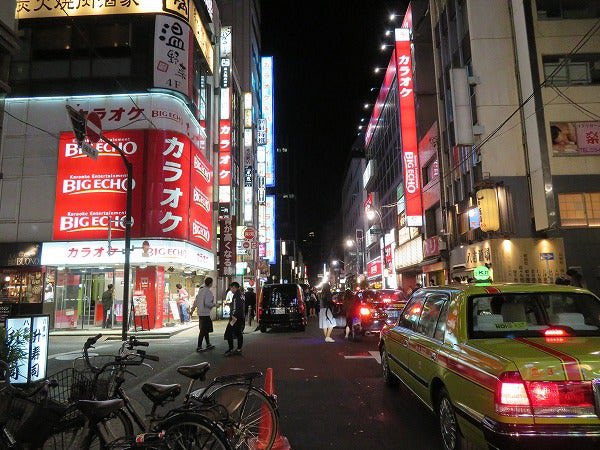 plant_wolf's tweet photo. 京橋界隈ふらふらぁ。〆ソバ頂こうと歩いて富士そばしました。JRバスへ。最近格安バスの値段が騰がってJRのお得感がアップ。席も少しゆったりしてますし八重洲側の駅前出発も便利。SAで必ず買う安曇野のむヨーグルト。朝方購入いたしました。というわけで、到着して心斎橋に移動し、清水湯で朝風呂～。 https://t.co/Afd70OhDGk