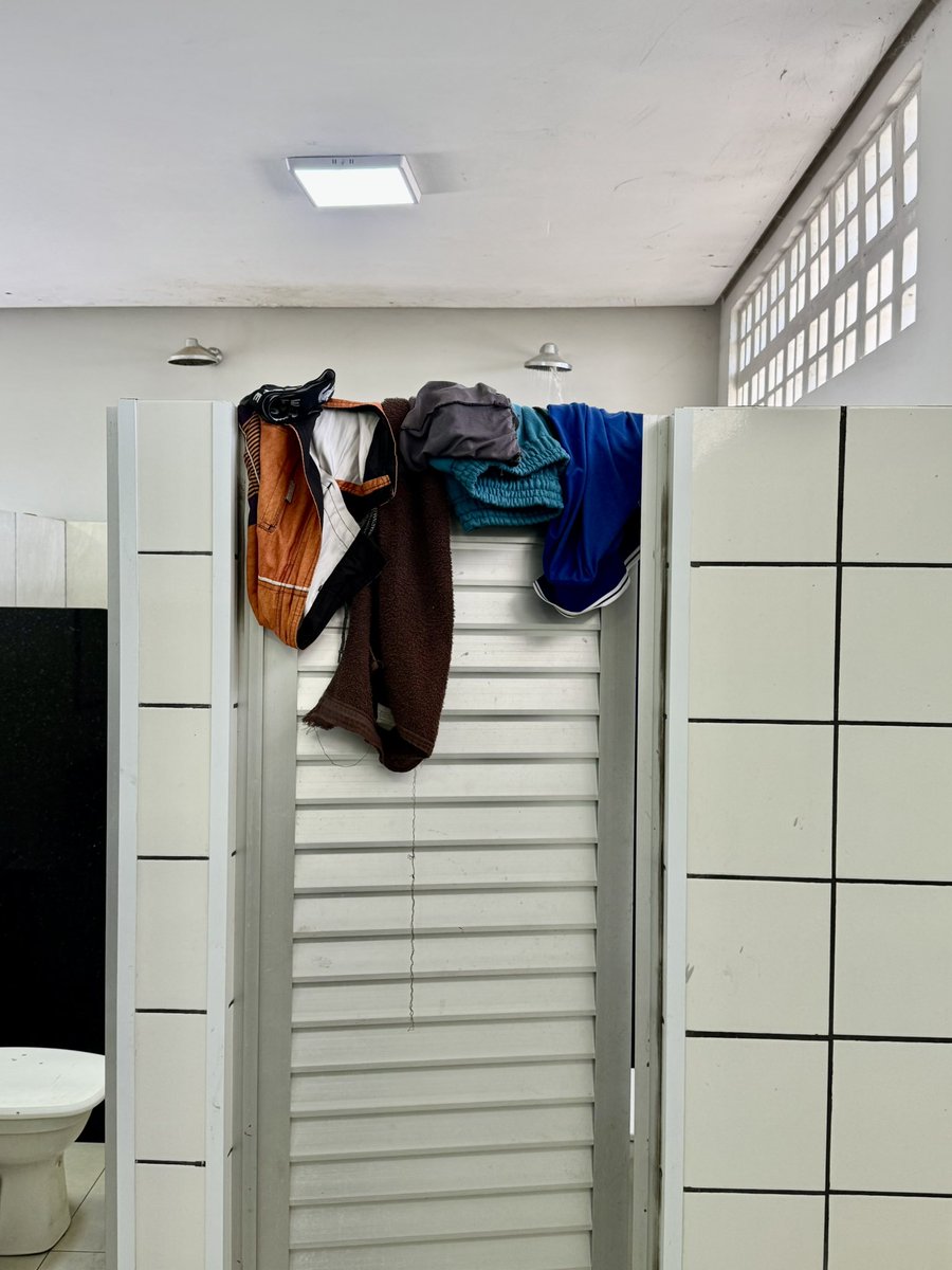 Ajudando os Caminhoneiros 😏💦