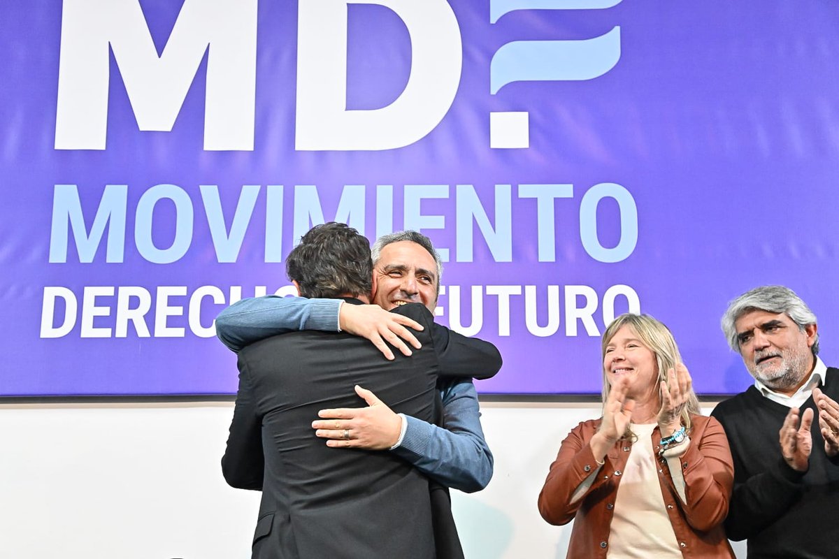 Andrés Larroque (@larroqueandres) on Twitter photo Acompañamos al gobernador <a href="/Kicillofok/">Axel Kicillof</a> en el encuentro con referentes y la militancia del <a href="/MOVIMIENTODAF/">Movimiento Derecho al Futuro</a> que encabezó en La Plata.
La elección que viene tiene que ser un contundente NO del pueblo de la Provincia al ajuste y la crueldad del Gobierno Nacional, y una muestra de que Acompañamos al gobernador <a href="/Kicillofok/">Axel Kicillof</a> en el encuentro con referentes y la militancia del <a href="/MOVIMIENTODAF/">Movimiento Derecho al Futuro</a> que encabezó en La Plata.
La elección que viene tiene que ser un contundente NO del pueblo de la Provincia al ajuste y la crueldad del Gobierno Nacional, y una muestra de que