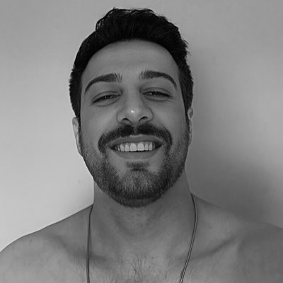 Onlyaloneman1's tweet photo. #YeniProfilResmi https://t.co/MmdhAlWk8y