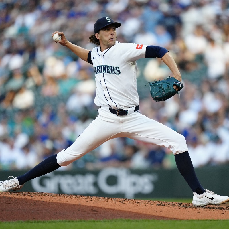 MarinersPR's tweet photo. Mariners All-Time ERA leaders (min. 500 IP):

1️⃣ LUIS CASTILLO (3.38)
T2️⃣ Randy Johnson (3.42)
Félix Hernández (3.42)
Hisashi Iwakuma (3.42)
James Paxton (3.42)
6️⃣ GEORGE KIRBY (3.51)
7️⃣ LOGAN GILBERT (3.58)