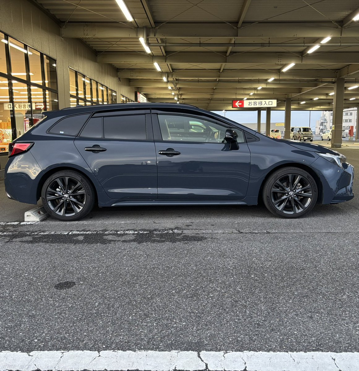 おはようございます🌈☀️
今日は出勤💦
期日付きの書類を片付けに
行きます
休日出勤💦😅