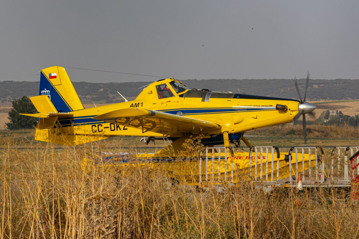 oscar_spotter's tweet photo. Air Tractors del @Plan_INFOCAM repostando en el @burgosaeropuert para volver a apoyar en las tareas de extinción de los distintos incendios activos en Castilla y León.
🛩️AM1 CC-DKZ
🛩️AM3 EC-MNJ
#airtractor #airtractor802 #at802 #fireboss #firefighting #aerialfirefighting https://t.co/ppucdmAqIU