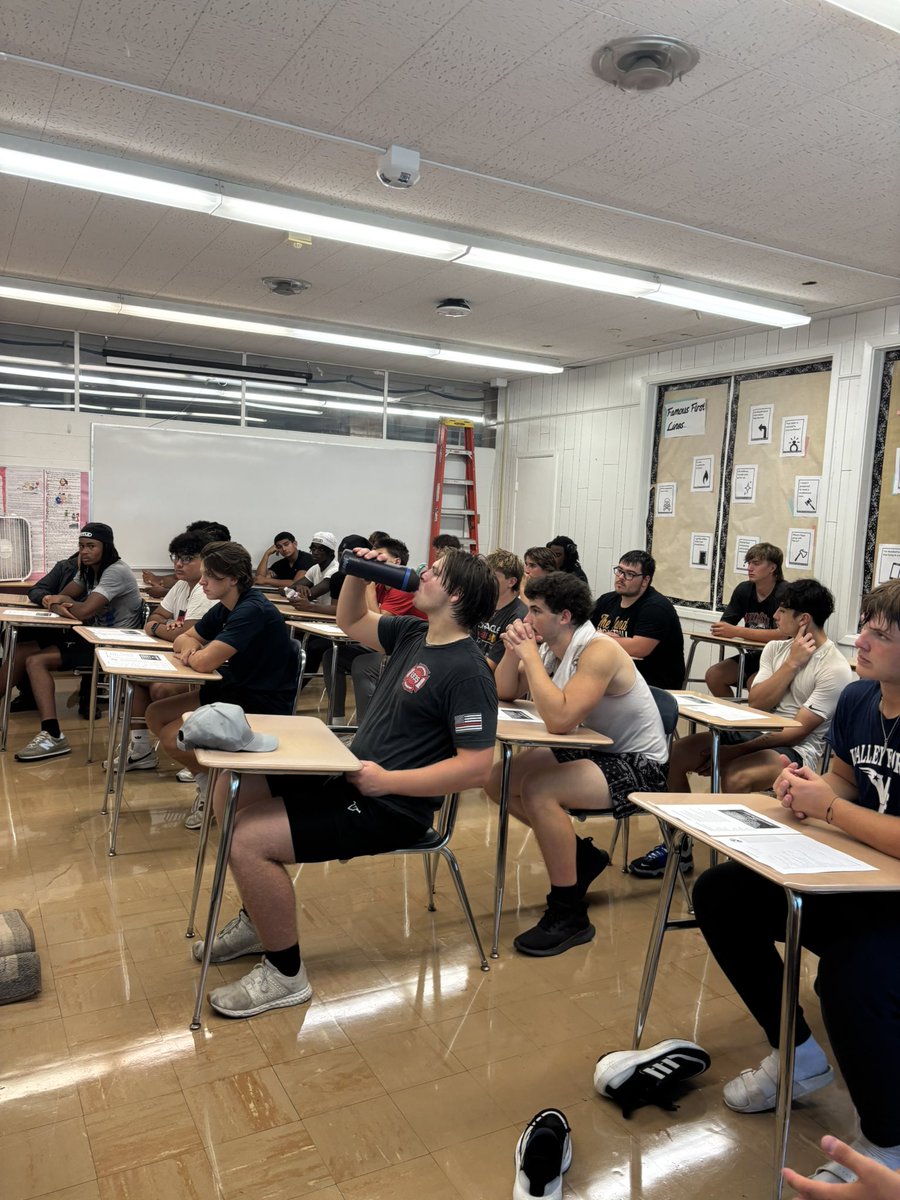 Thank you Sergeant Mansfield for stopping in to talk with our leaders last week!