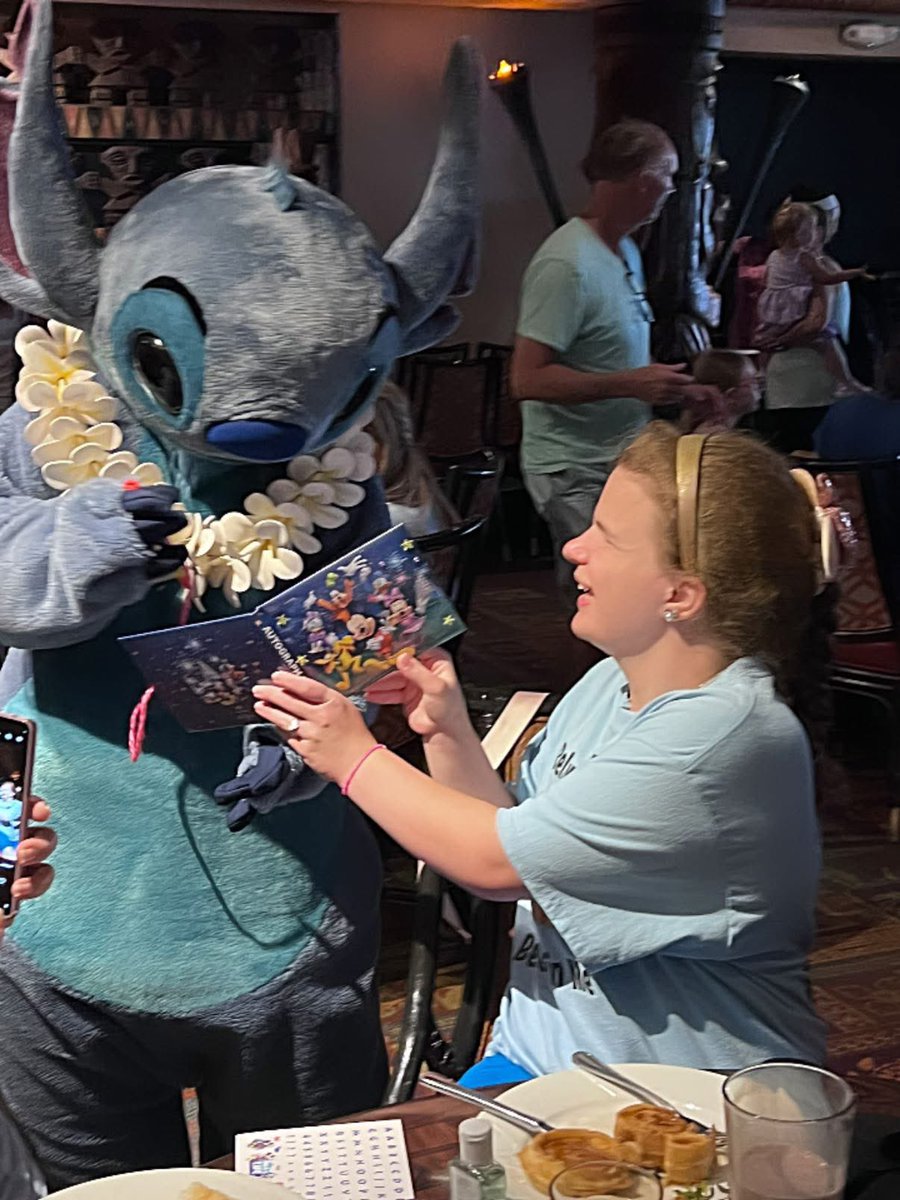 Share A Vision tweet media