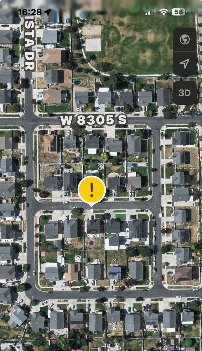 SLCScanner's tweet photo. #WestJordan 6750 W Shumard Oak Dr. (8300 S).  #WJFD responded to a reported house fire. On arrival crew quickly located the seed of the fire and was knocked down. All occupants safely evacuated. Fire is under control. #LossStop https://t.co/Pl4sYnvkhk