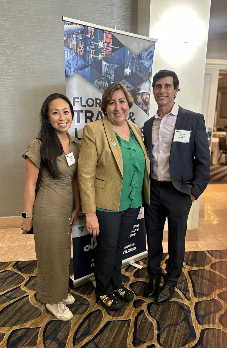 FLChamberFDN's tweet photo. We're excited to kick off our annual #FLTechInnovationSummit tonight at our welcome reception at the Grand Hyatt Tampa Bay! Great to see so many new and familiar faces as we gear up for tomorrow’s program. #FLChamberFDN #FLChamber #TechInnovation #FL2030 https://t.co/auKzQW2b4P
