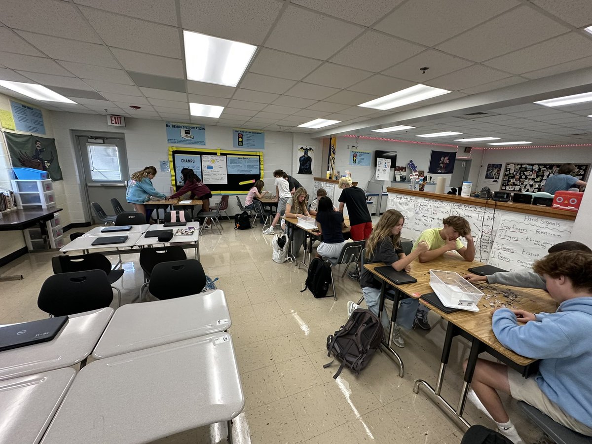 Mr. Bemiss tweet media