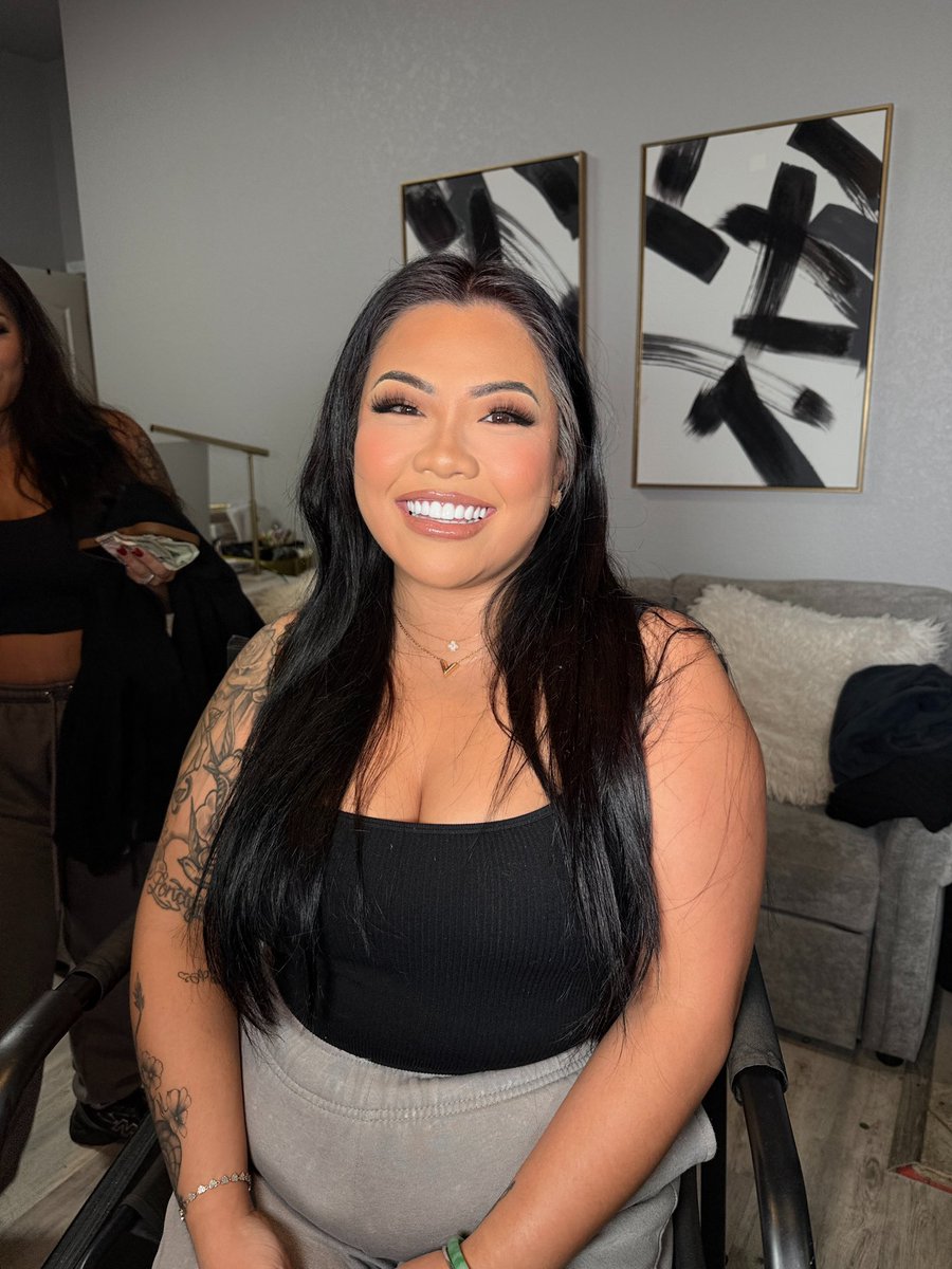 jarievee's tweet photo. Bridesmaid Makeup Trial! Snatched my girl up 🤩 https://t.co/XwH0mI6Ktw