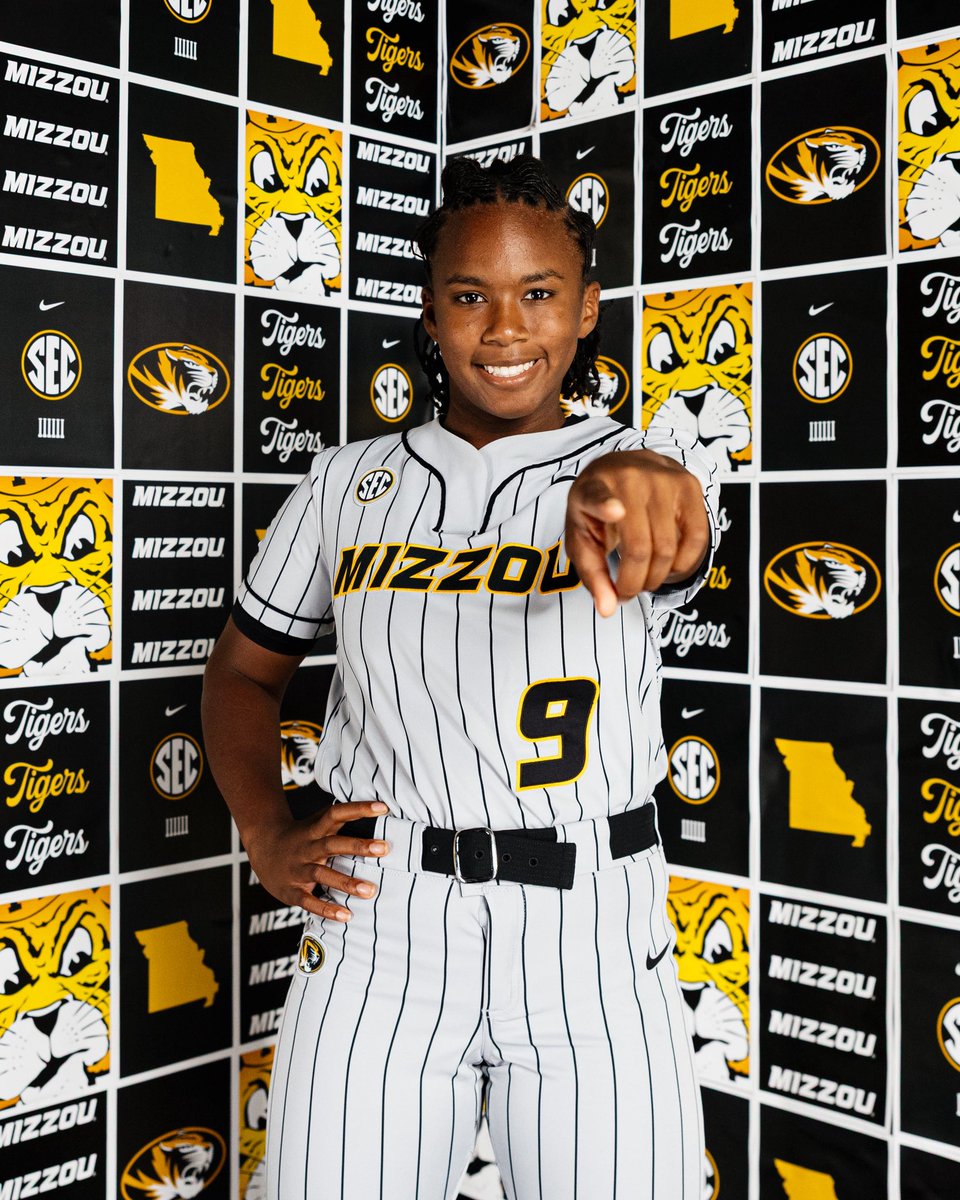 Zamari Ball (@zamari_ball) on Twitter photo Had a WONDERFUL visit <a href="/MizzouSoftball/">Mizzou Softball</a>! Thank you <a href="/CoachLarissaA/">Larissa Anderson</a>, <a href="/CoachJayGwyn/">Assistant Softball Coach, MIZZOU</a> and the players for the hospitality toward me and my family! Had a WONDERFUL visit <a href="/MizzouSoftball/">Mizzou Softball</a>! Thank you <a href="/CoachLarissaA/">Larissa Anderson</a>, <a href="/CoachJayGwyn/">Assistant Softball Coach, MIZZOU</a> and the players for the hospitality toward me and my family!