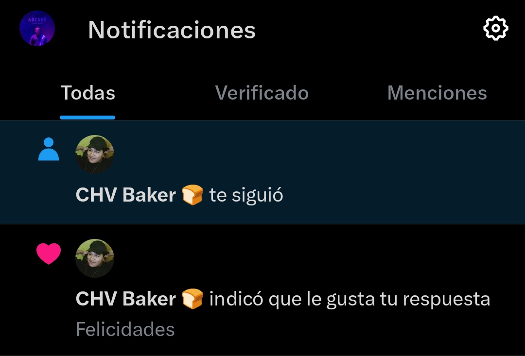 No me eligieron para el dedsafio pero ahora me sigue un panadero.
En mis libros es win