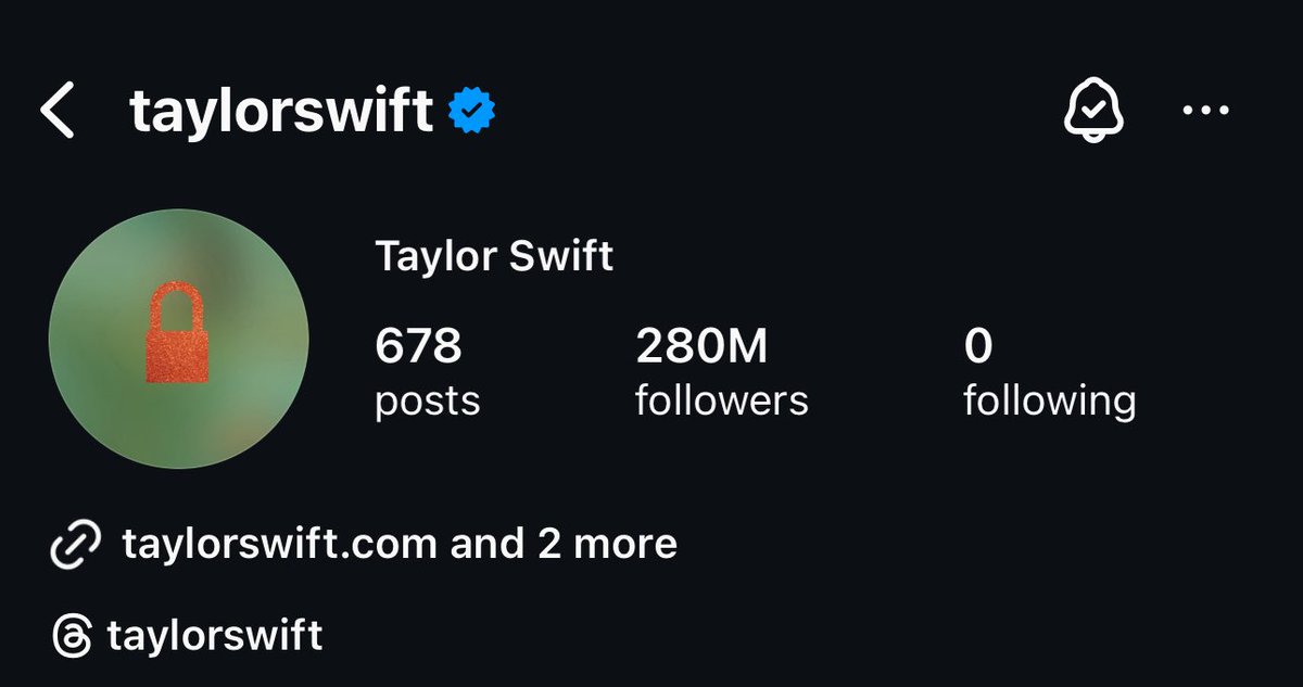 SwiftNYC's tweet photo. Taylor has changed her socials! TS12 New era incoming! #TheLifeOfAShowgirl https://t.co/IcKCbcOqES