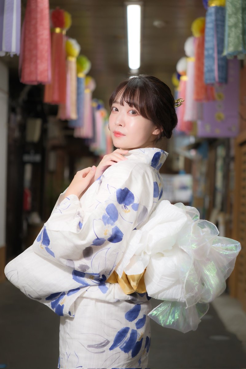 model ひなさん

#日の丸構図
#shootingsendai
#ポートレート #portrait