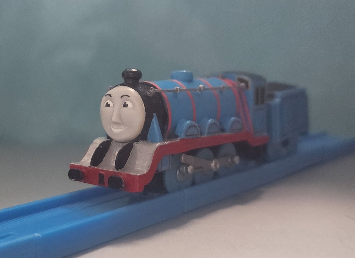 SStunged's tweet photo. Here's a capsule plarail custom of pilot Gordon https://t.co/PFw1CPgwG3