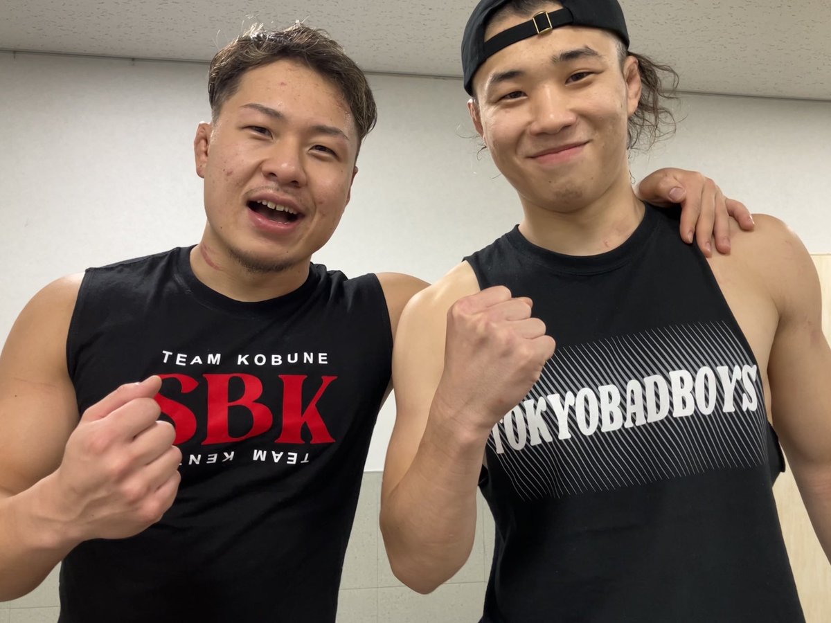 OWEDG's tweet photo. 現実的にはいろいろな都合で難しいだろうけど…
TBBvsT.リン.E.山.石を組み合わせて3wayタッグマッチしてほしいなぁ〜
うぅ…んやっぱ難しいかねぇ…
#GLEAT #SBK #TAKUMA #THawk #エルリンダマン #Eita #山村武寛 #石田凱士 #TokyoBadBoys https://t.co/B9wqjlBoFF
