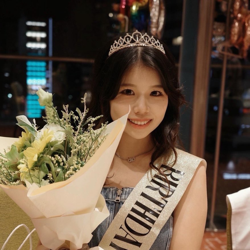 #シャドーリーダー募集

今井美藍
早稲田舞研2年ラテン専攻
身長 153cm(+ヒール7cm)

丁寧な踊りと華やかな表現で、観客を魅了するのが得意です✨
冬全でファイナルソロを踊れるように切磋琢磨していけるカップルになりたいです！🔥🔥
よろしくお願いします。