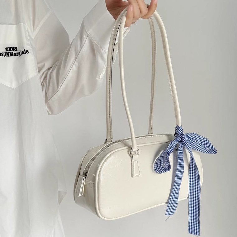 siimilar's tweet photo. pretty shoulder bag 👜

a thread https://t.co/HRryKGxzNd