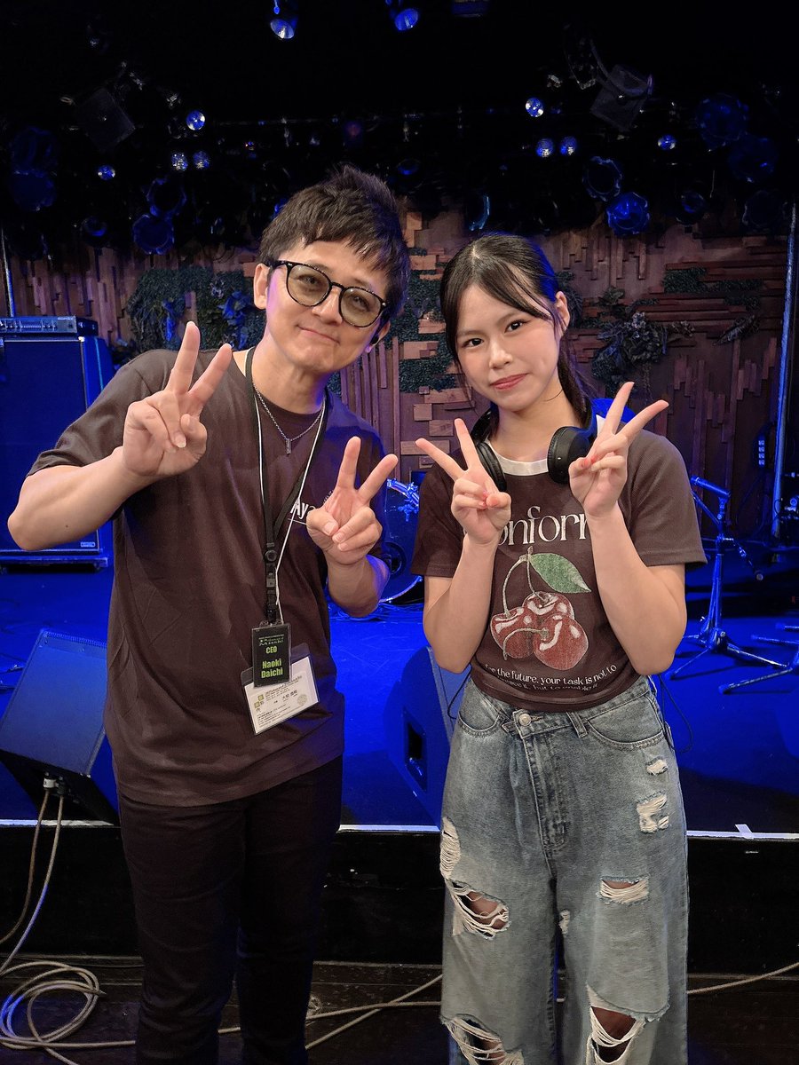 今町まのん🎼🤍 (@manon220502) on Twitter photo 8月9日(土)南堀江Knaveさんで行われた藤田彩夢さんのワンマンライブを観に行かせて頂きました🎤💕
本当に格好よくて圧巻のパフォーマンスに、親子共々大きな衝撃を受けました😳✨
思い出に残る素敵な1日をありがとうございました🍀 8月9日(土)南堀江Knaveさんで行われた藤田彩夢さんのワンマンライブを観に行かせて頂きました🎤💕
本当に格好よくて圧巻のパフォーマンスに、親子共々大きな衝撃を受けました😳✨
思い出に残る素敵な1日をありがとうございました🍀