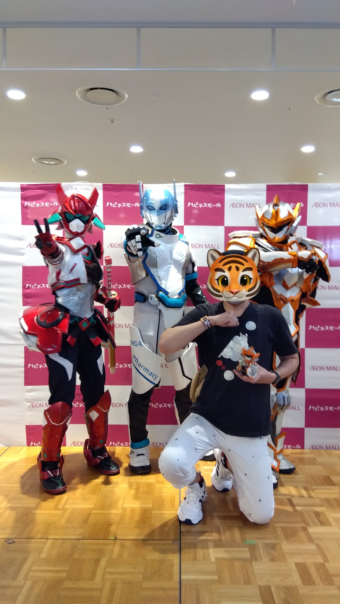 まっちゃん様　オルゴナイト　オーダー®️ 💚🦊💙 わけわからん時間まで起きてしまったので推しとの