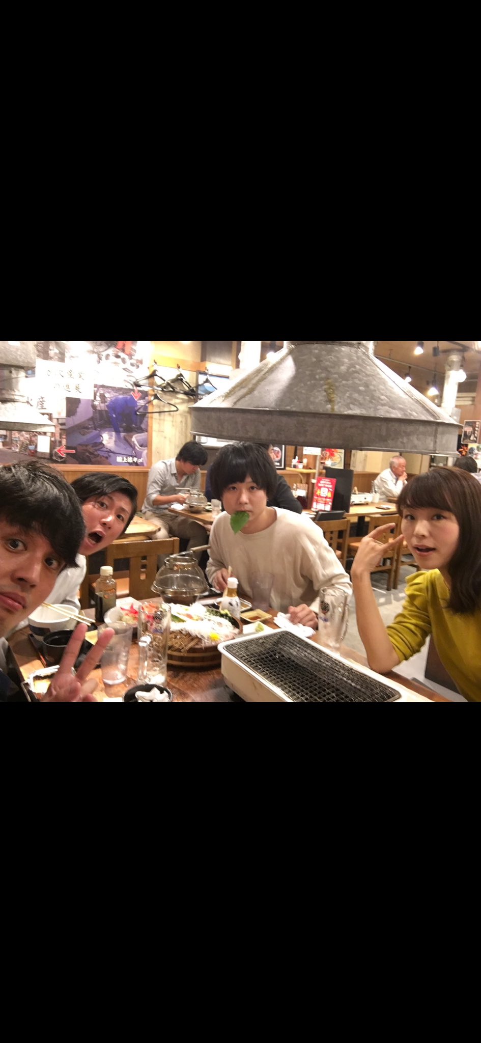 お宝【豆柴の大群 ナオ・オブ・ナオ 横山奈央(13歳) 直筆サイン入り生写真】 Amazon.co.jp: お宝豆柴の大群 ナオオブナオ 横山奈央(13歳)生