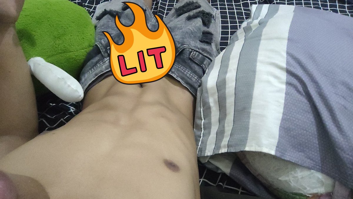 MasIzaam's tweet photo. dm uss? https://t.co/cvyetidq6V