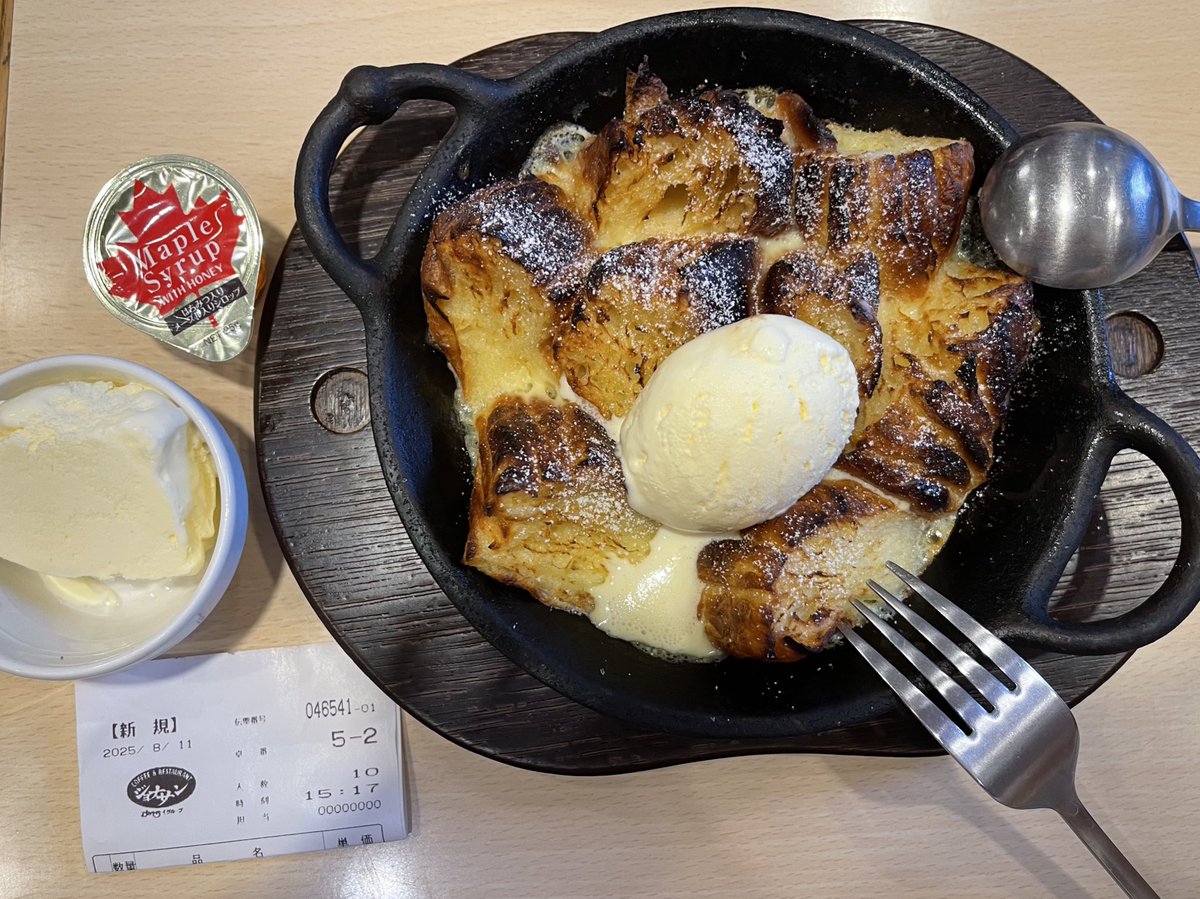 zunzun_yellow's tweet image. タフト仲間と
ジョナサンでオフ会🚘✨

会いたいな〜会えたらいいな〜
が叶った日💖

お仕事休んで来てくれたり
こんなにいっぱい集まってくれて
ほんと幸せ☺️

久しぶりに会えて
嬉しい！楽しい！みんな大好き！
最高の1日ありがと💞

#相模原
#タフト #TAFT
#タフ友
#神奈川3日目
#初ジョナサン記念