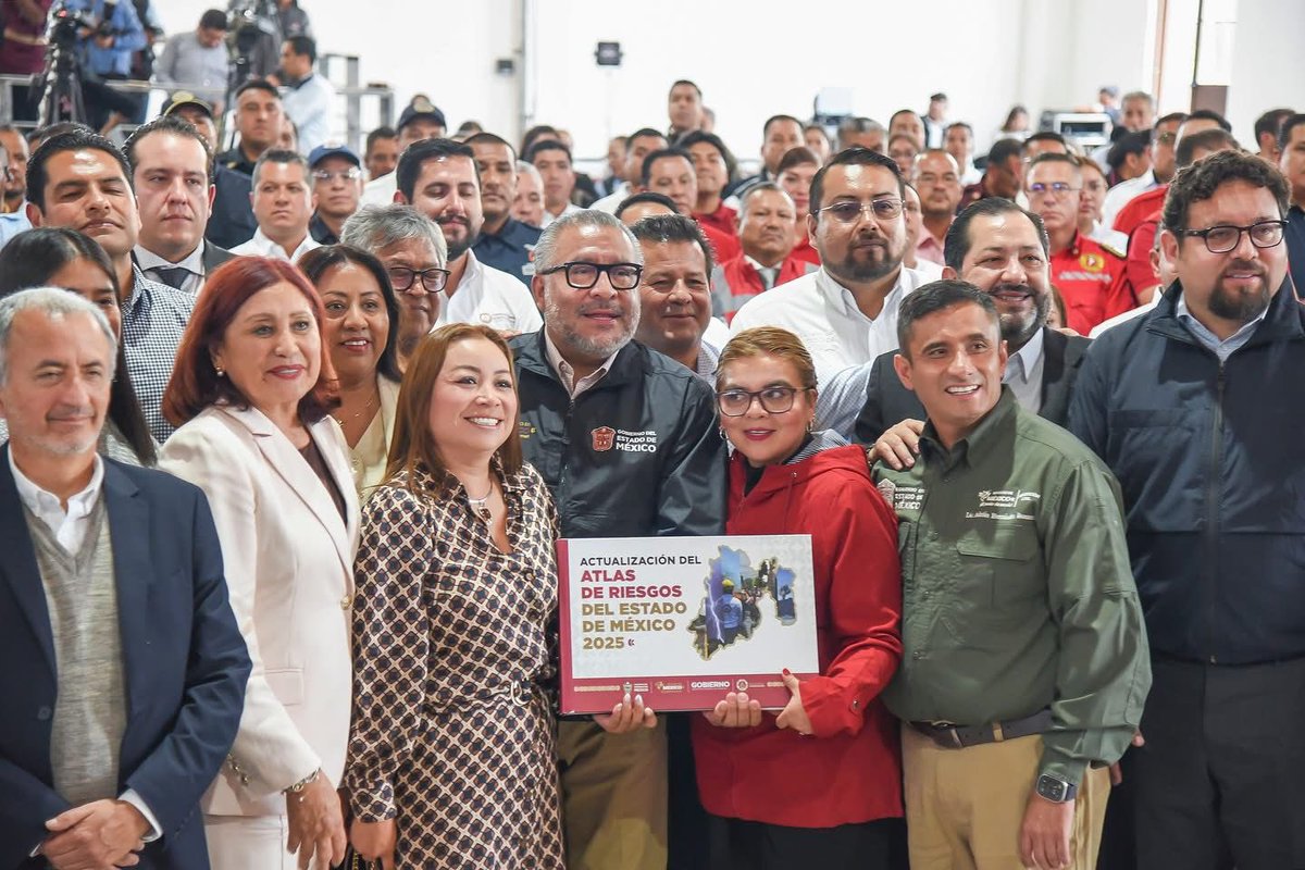 Acudí a la presentación del Atlas de Riesgos de Protección Civil del #Edoméx, herramienta clave para prevenir y atender emergencias.

En #Tecámac #DondeTodoEsMejor, trabajamos de la mano con las autoridades estatales para proteger la vida y el patrimonio de nuestras familias.